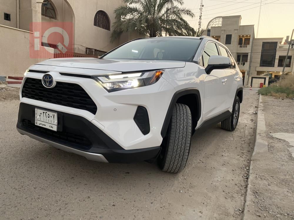 تويوتا راف 4
